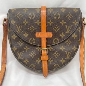 ‼️SOLD‼️❤️Louis Vuitton Chantilly MM Crossbody❤️ 100% Authentic Guaranteed